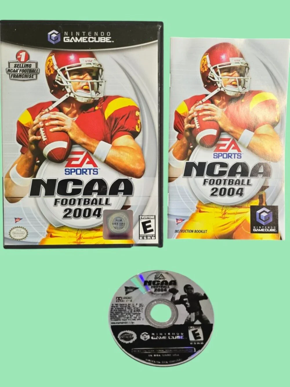 NCAA Football 2004 (Nintendo GameCube, 2003) CIB Complete!